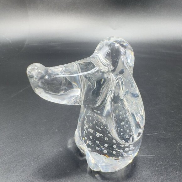 Clear Hound Dog Figurine Paperweight Manganese 365nm Green UV Glow Small Bubbles - Picture 6 of 12